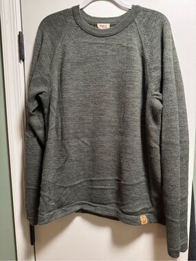 Paka Men's Crewneck Sweater Size Large in Eucalyptus Green